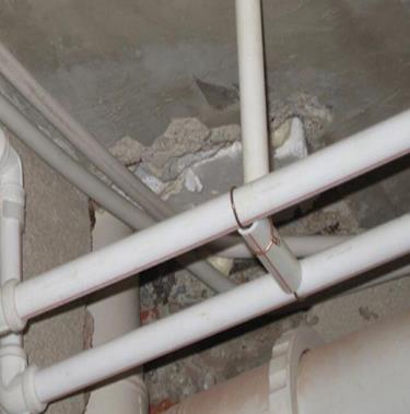 新宁漏水维修 卫生间漏水的原因是什么？卫生间下水管漏水怎么办？